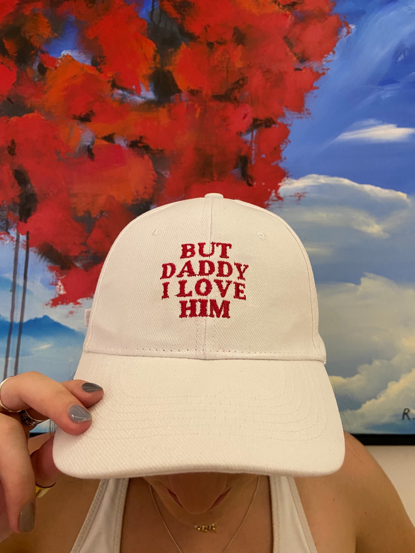 But Daddy I love Him Gorra