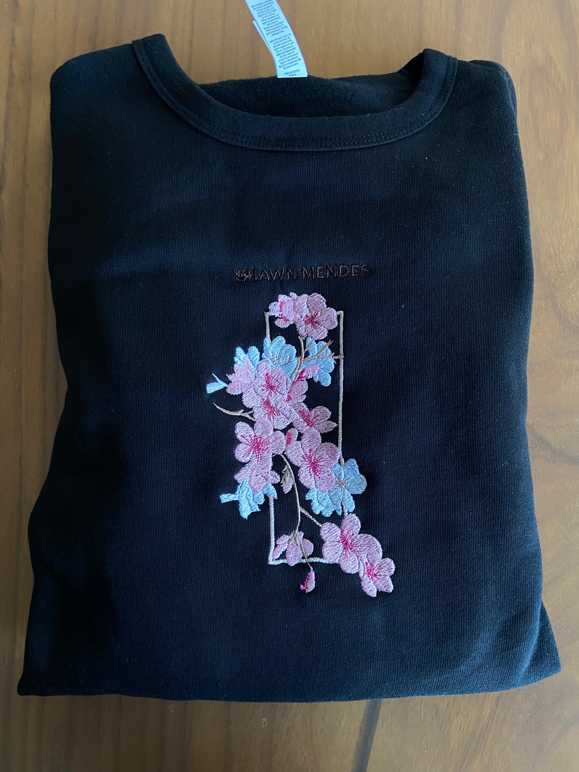 Sueter de shawn mendes sale