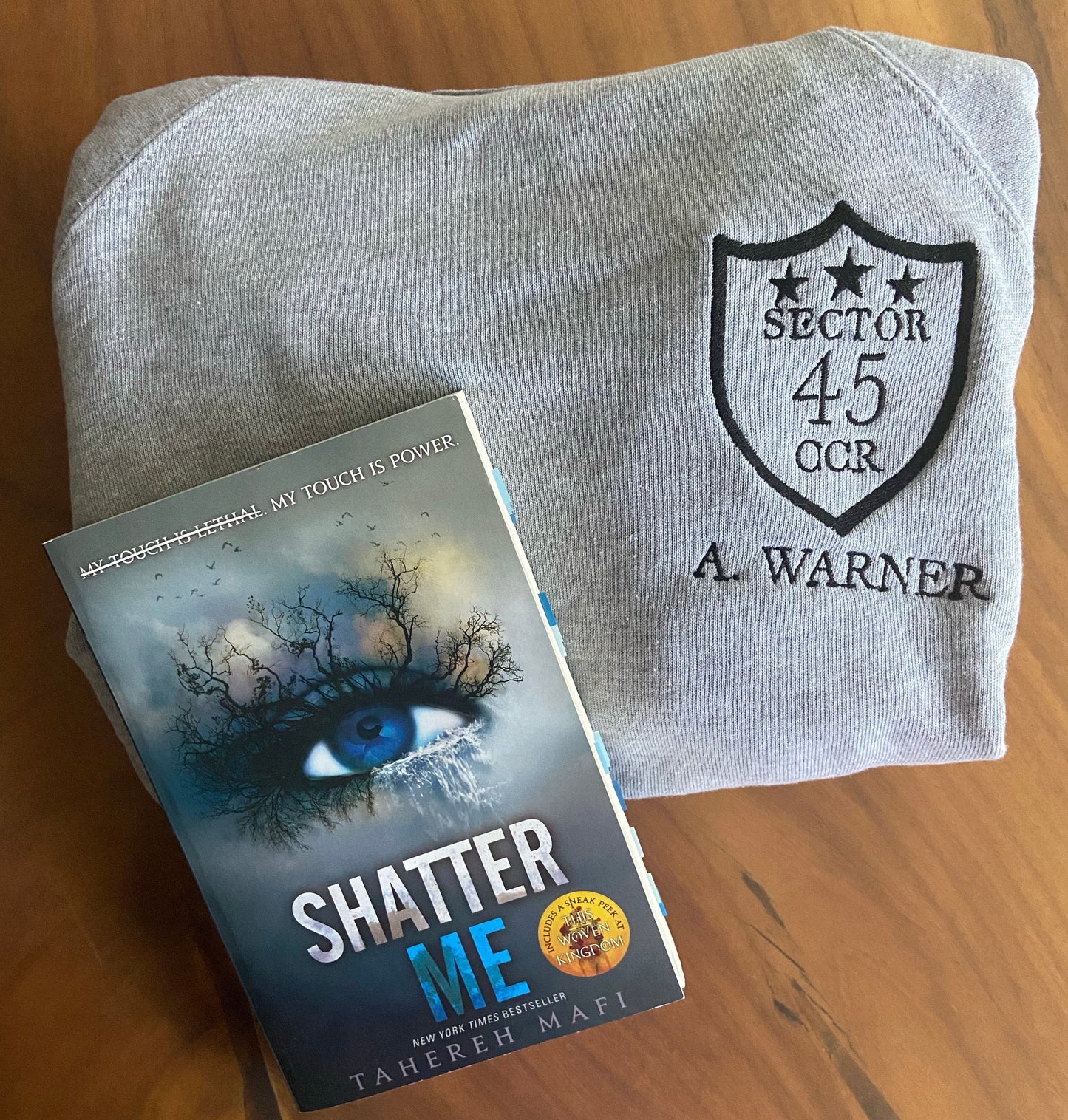 Shatter Me Sueter